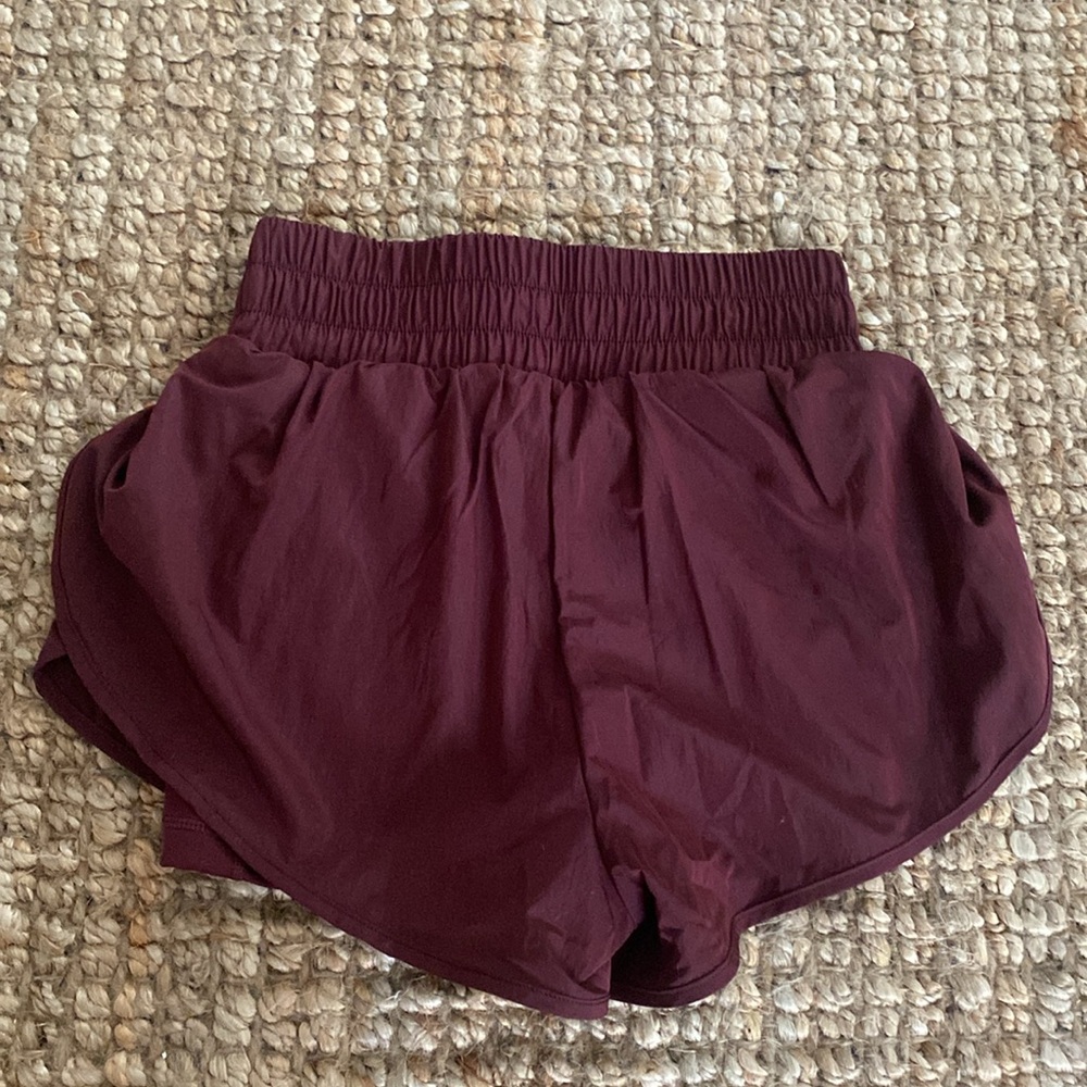 Aerie Offline Shorts - Picture 2 of 3